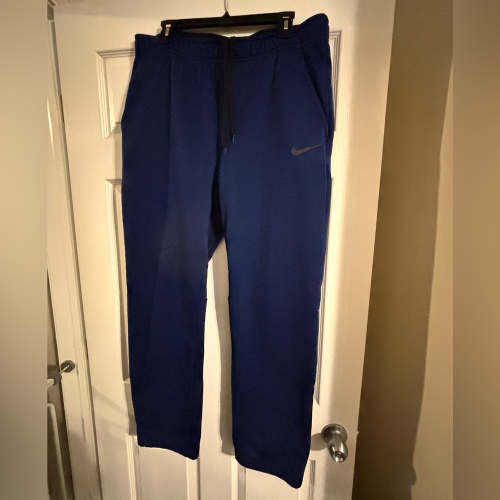 Nike Men's Deep Blue Joggers